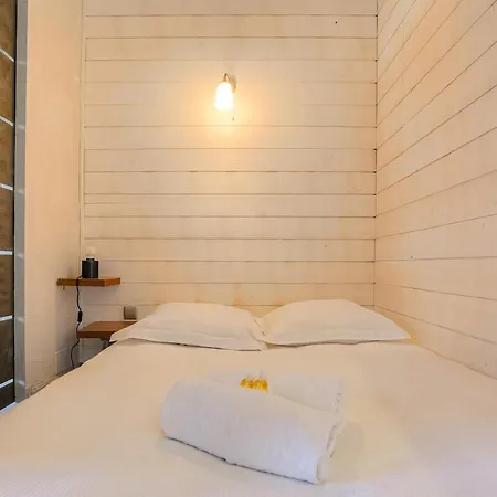 Appartement Joli Fonctionnel, 2 Personnes, Charpennes *