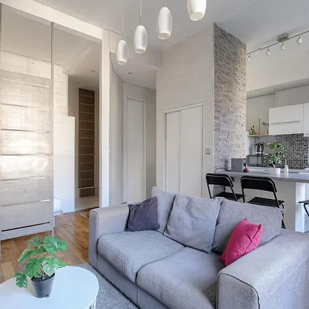 Joli Fonctionnel, 2 Personnes, Charpennes Apartment *
